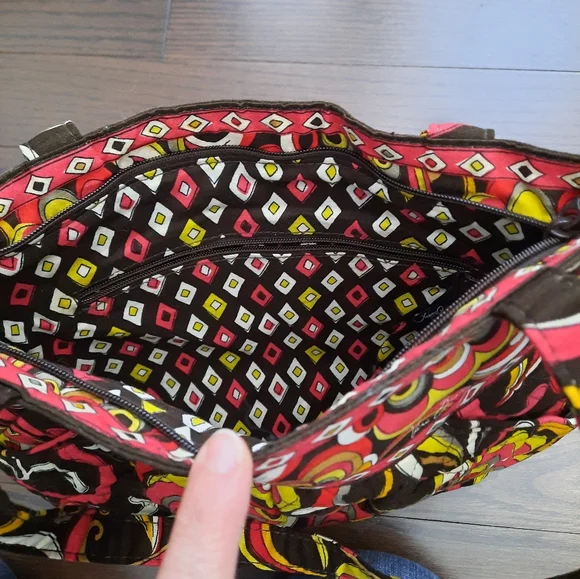 Vera Bradley Puccini Brown Patterned Tote Bag/Purse (Retired Pattern) - Picture 5 of 11